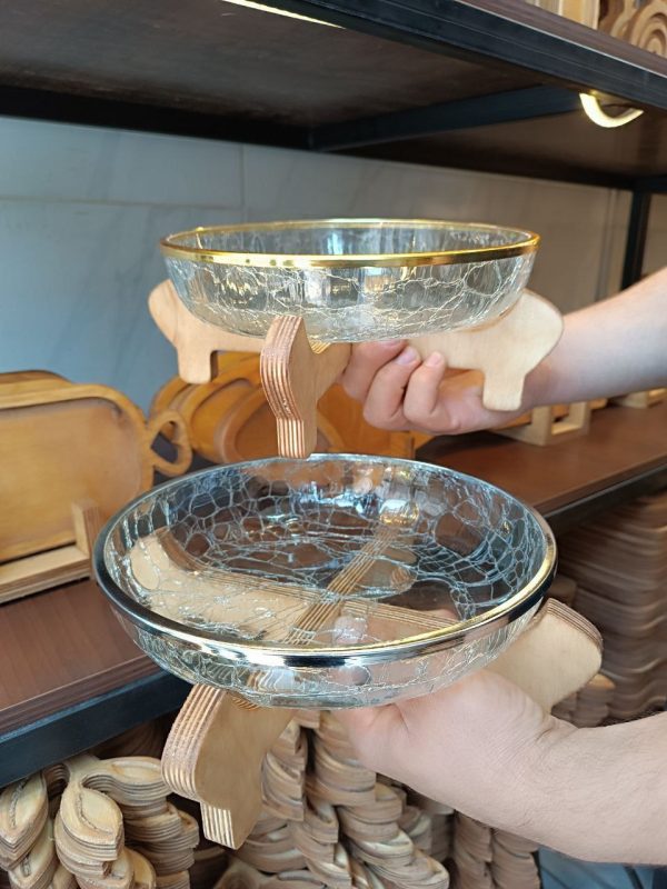 شیرینی خوری آبگز با استند چوبی